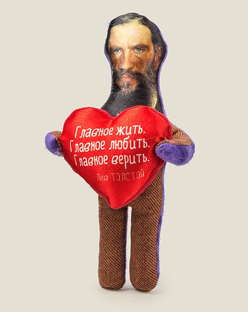 Игрушка Толстой с сердечком