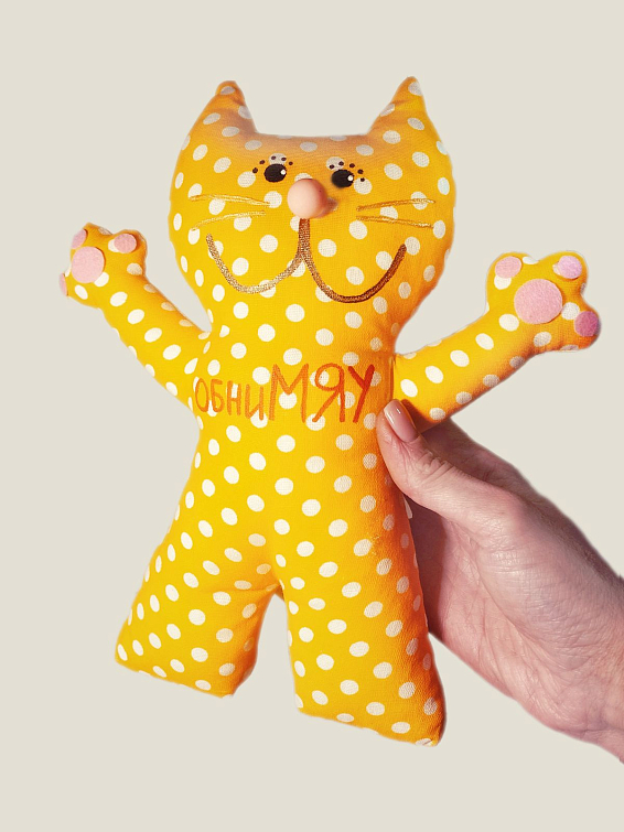Мягкая игрушка кот ОбниМЯУ купить в подарок новый год, праздник, день рождения, фото Для тех, кого хочется тепло обнять ото всего на св... Мягкая игрушка кот ОбниМЯУ купить в подарок новый год, праздник, день рождения