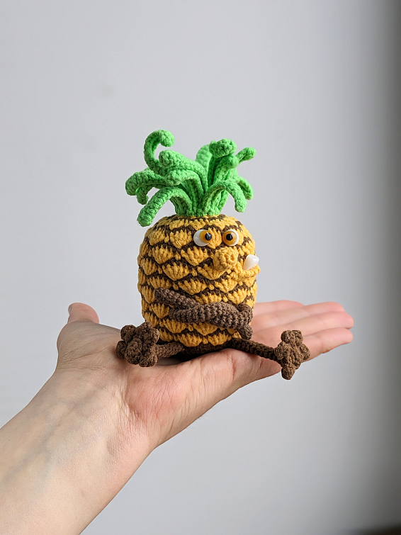 Pineapple game. Pineapple game